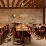 Hotel Saint Pierre 3*