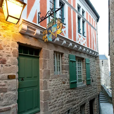 Saint Pierre Mont-Saint-Michel