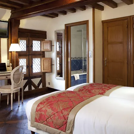 Hotell Saint Pierre 3*