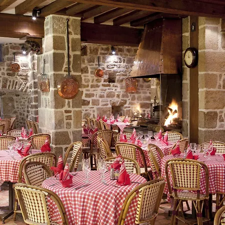 Saint Pierre Hotell 3*