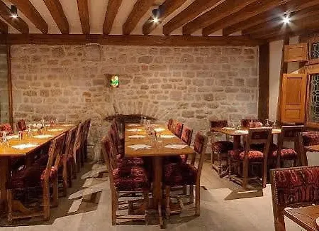 Hotell Saint Pierre 3*