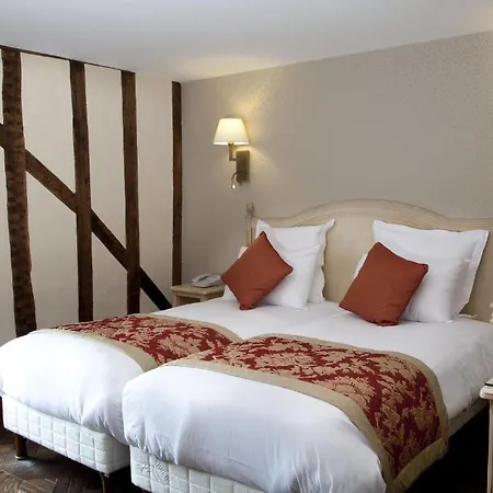Saint Pierre Hotel 3*
