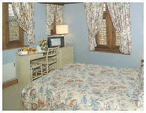 奥贝奇圣皮埃尔酒店 Mont-Saint-Michel