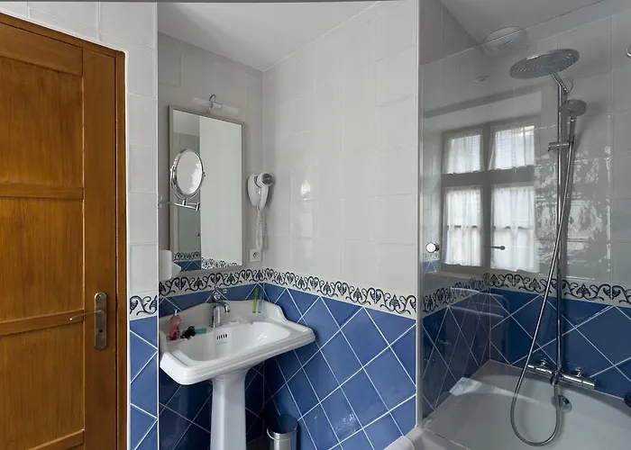 Hotel Saint Pierre 3*