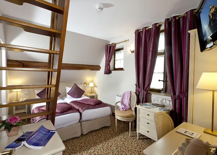 Hotel Saint Pierre 3*