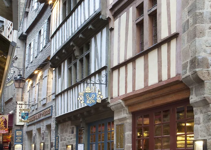 Saint Pierre Hotel Mont St. Michel