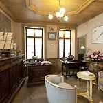 Saint Pierre Hotel