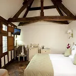 ホテル オーベルジュ サン ピエール Mont-Saint-Michel