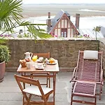 Saint Pierre Hotel Mont-Saint-Michel