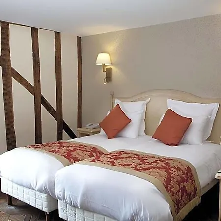 Saint Pierre Hotel Mont St. Michel
