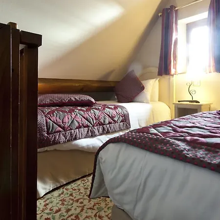 Отель Saint Pierre Mont-Saint-Michel